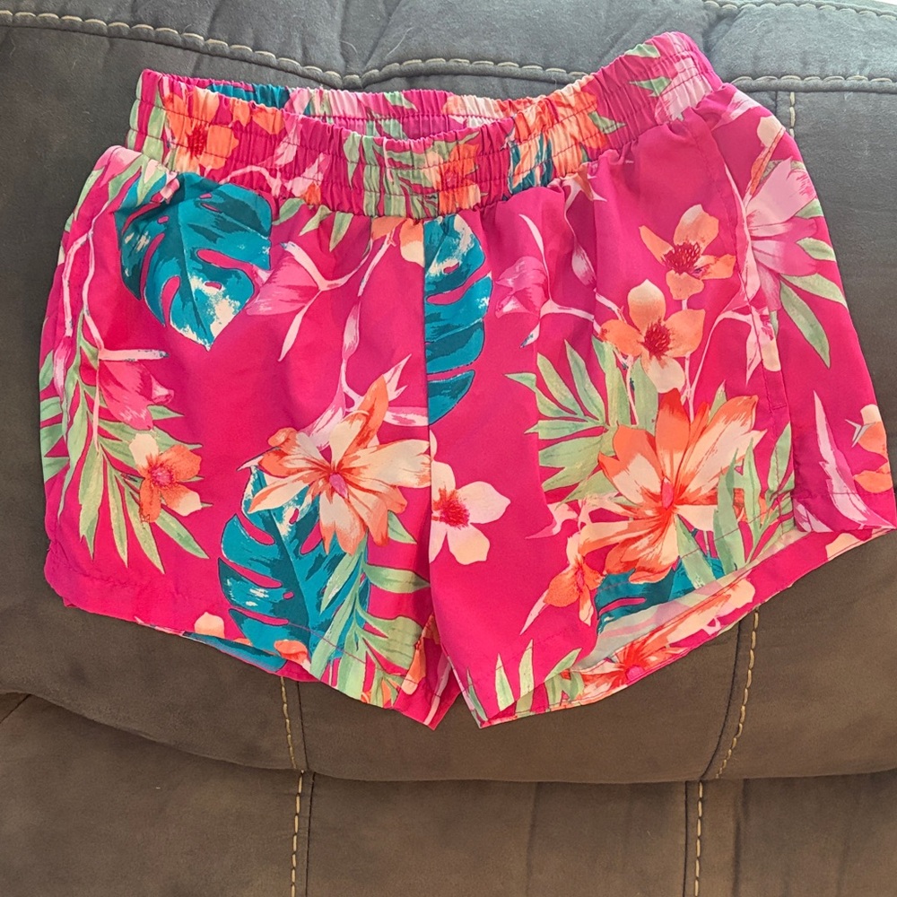 Size L Girls Floral Pink Tropical Shorts